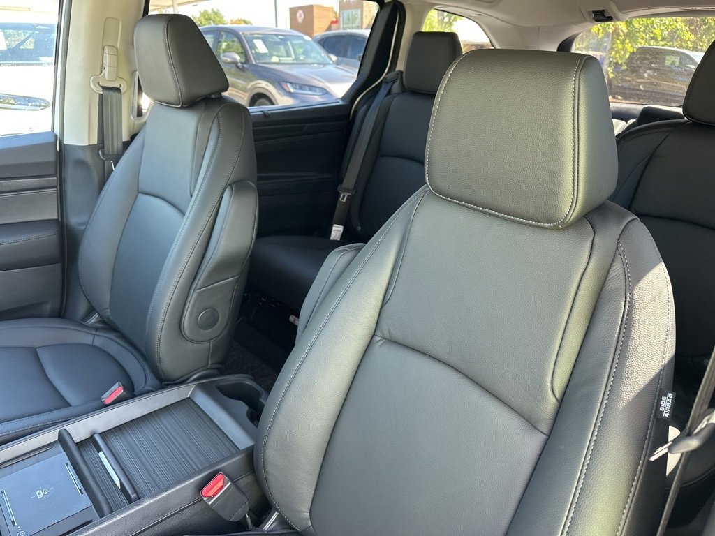 New 2026 Honda Odyssey EX-L image 23
