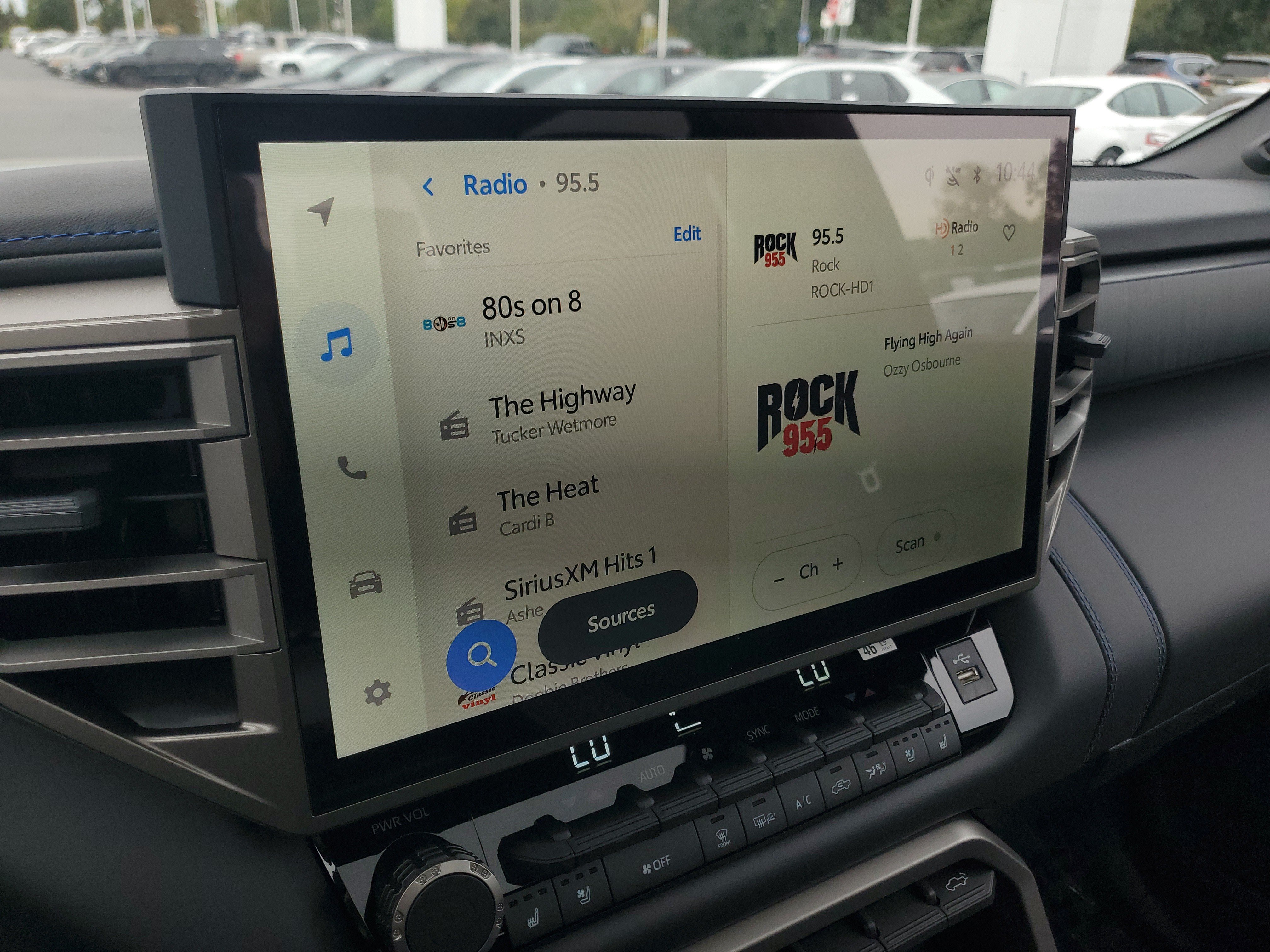 New 2026 Toyota Tundra Platinum AWD/4WD image 29