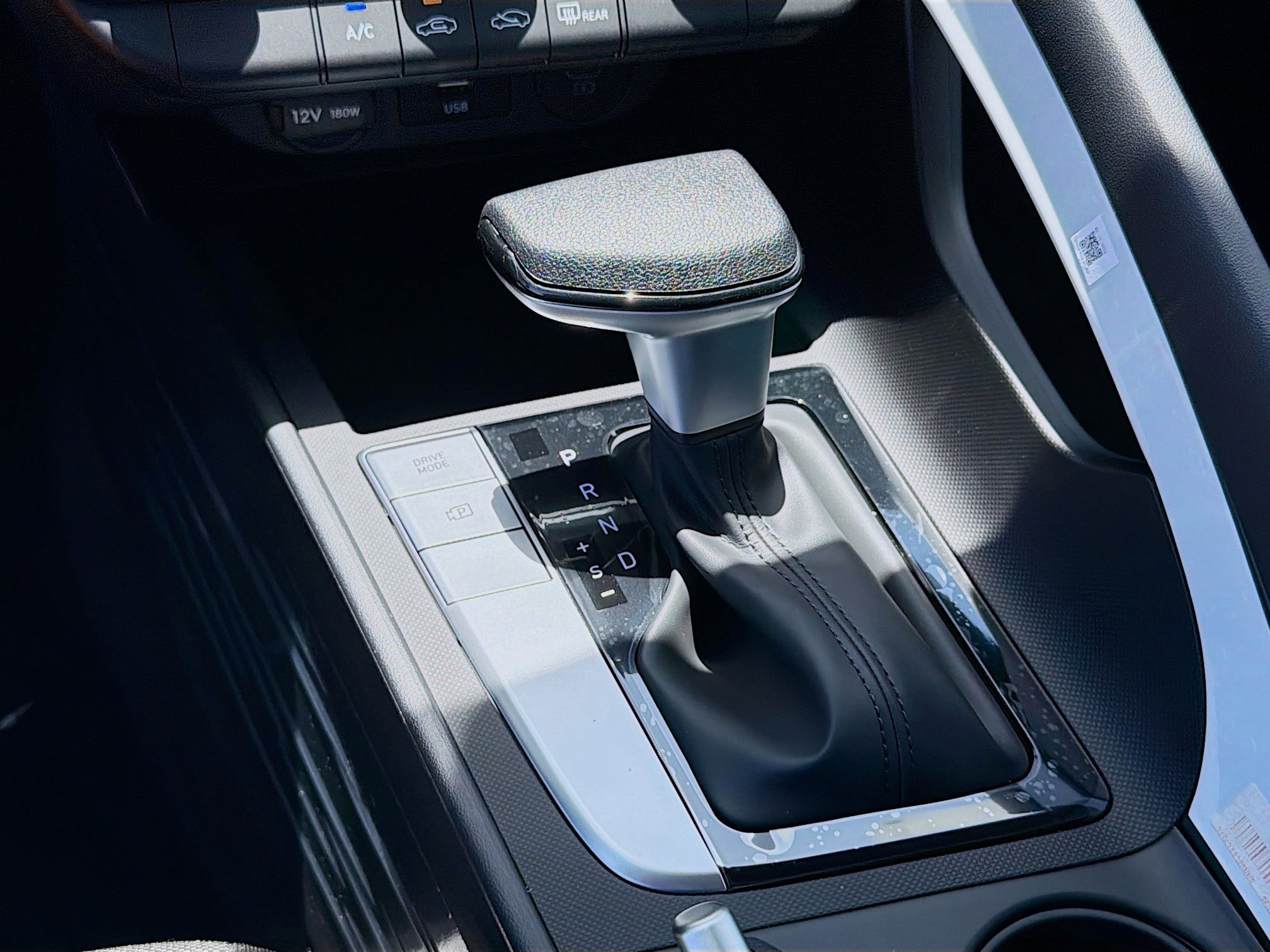New 2026 Hyundai Elantra SE FWD image 13