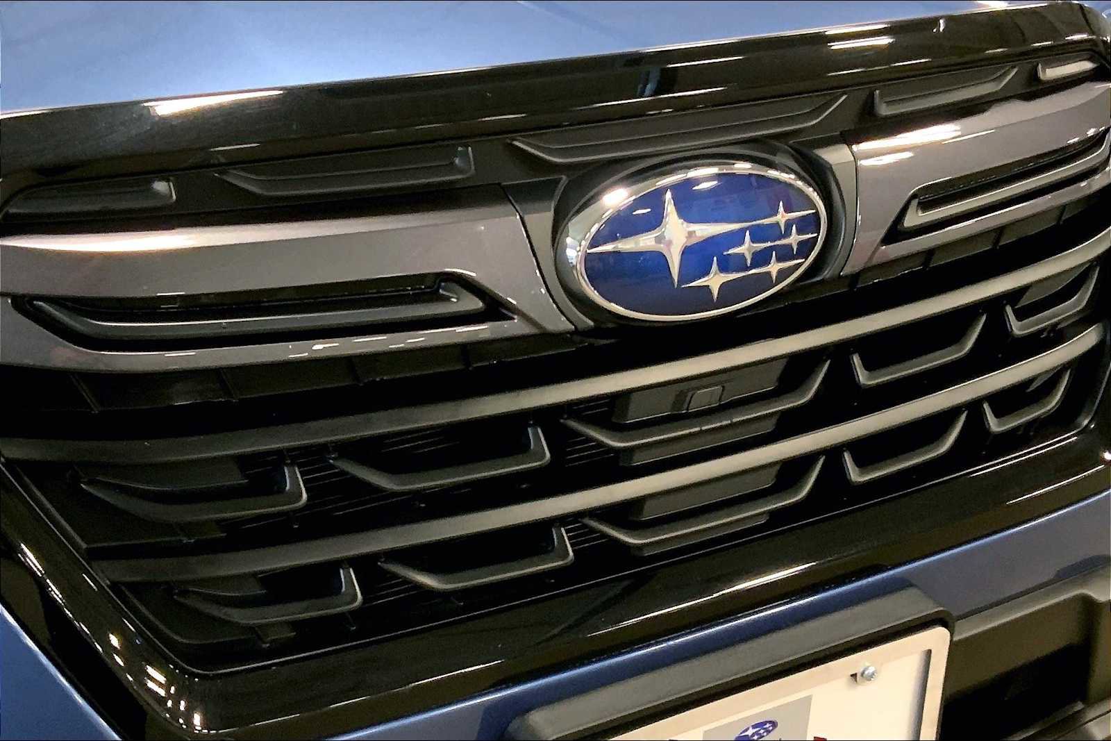 Used 2023 Subaru Forester Limited image 33