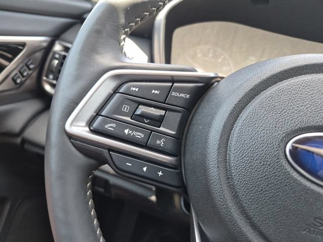 Used 2025 Subaru Outback Touring AWD/4WD image 32