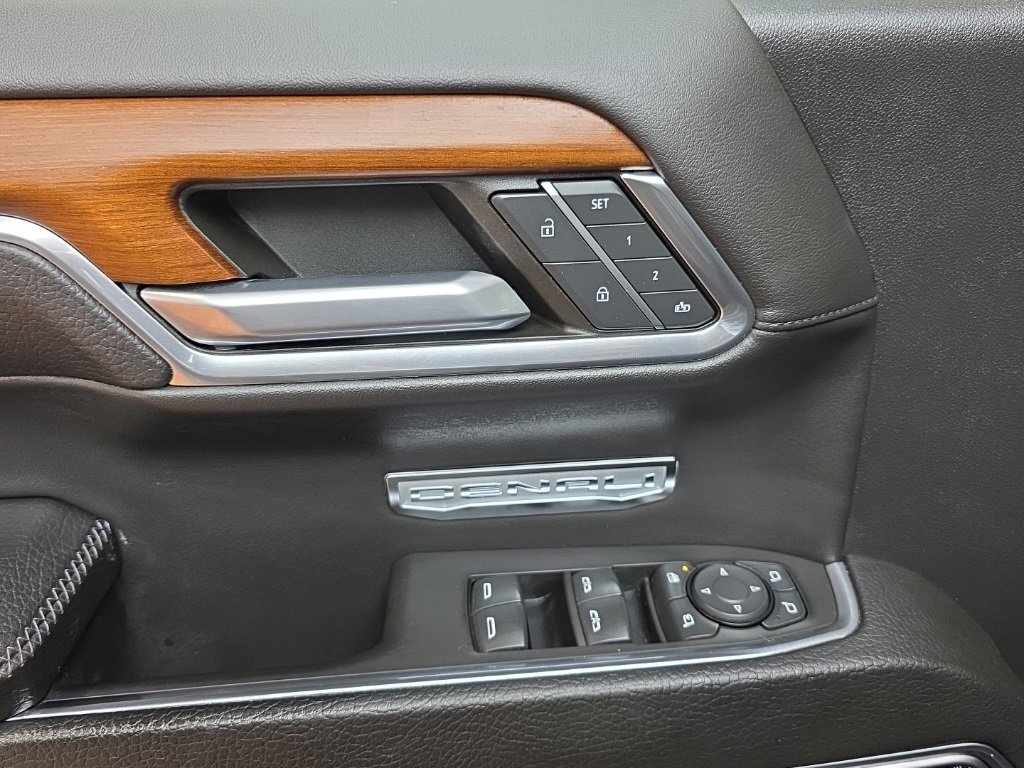 Used 2023 GMC Sierra 1500 Denali w/ Denali Reserve Package image 30