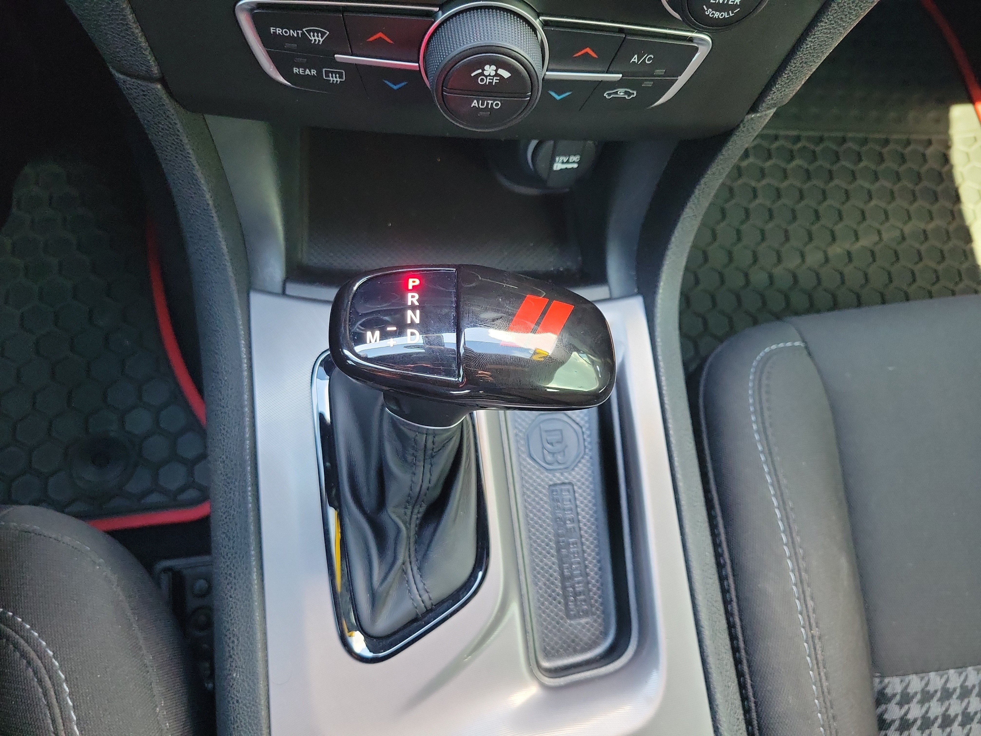 Used 2022 Dodge Charger GT w/ Blacktop Package RWD image 28
