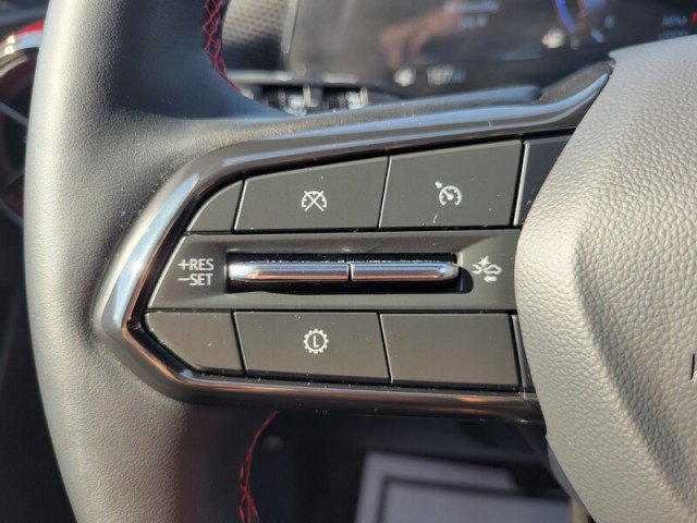 Used 2025 Chevrolet Equinox RS w/ Convenience Package III FWD image 20