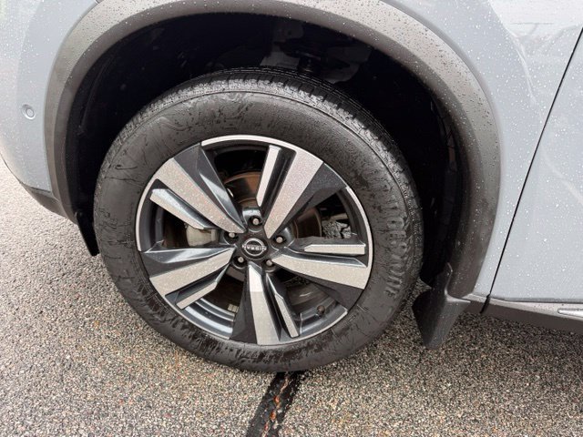 Certified 2023 Nissan Rogue SL w/ SL Premium Package AWD/4WD image 13