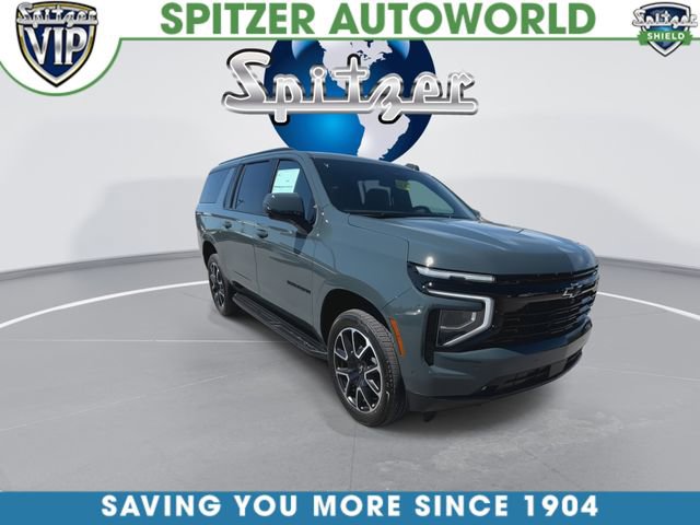 New 2026 Chevrolet Suburban RST w/ Comfort Package AWD/4WD video 2