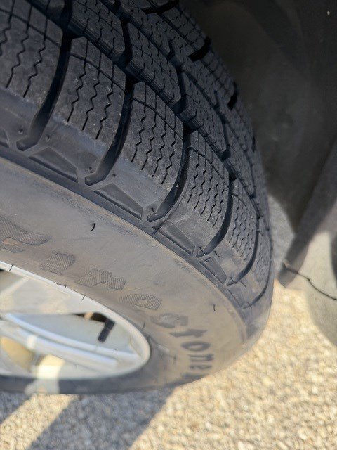 Used 2018 Ford Explorer XLT AWD/4WD image 11