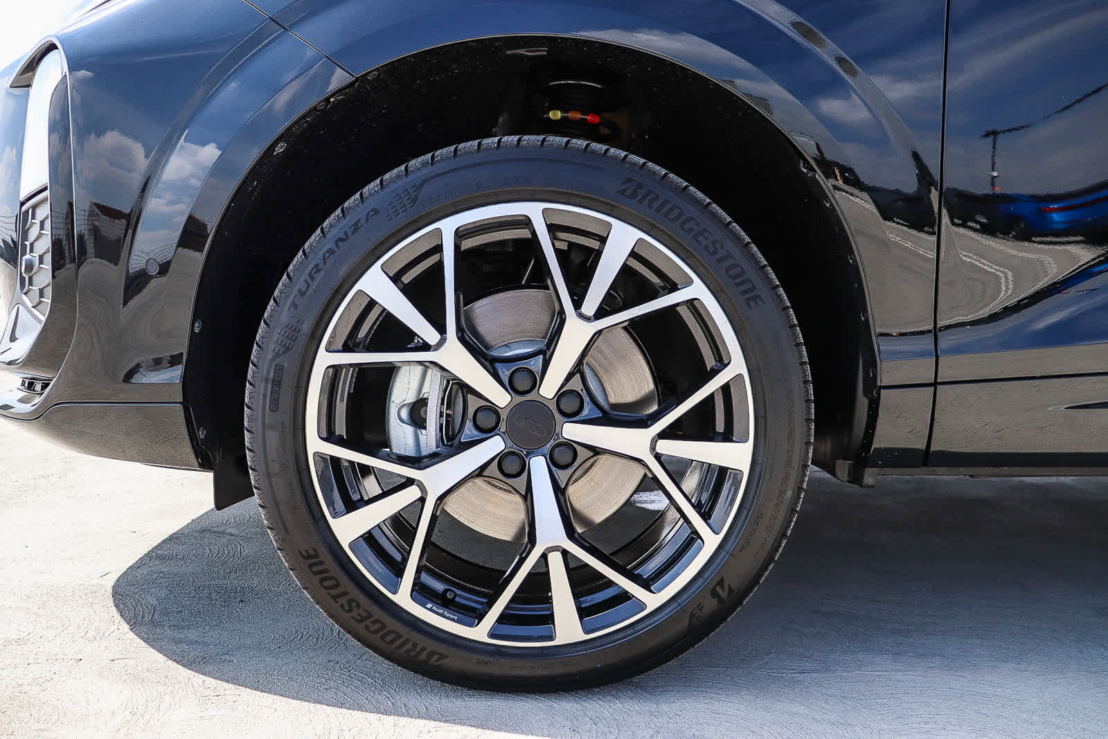 New 2026 Audi Q3 quattro 2.0T image 14