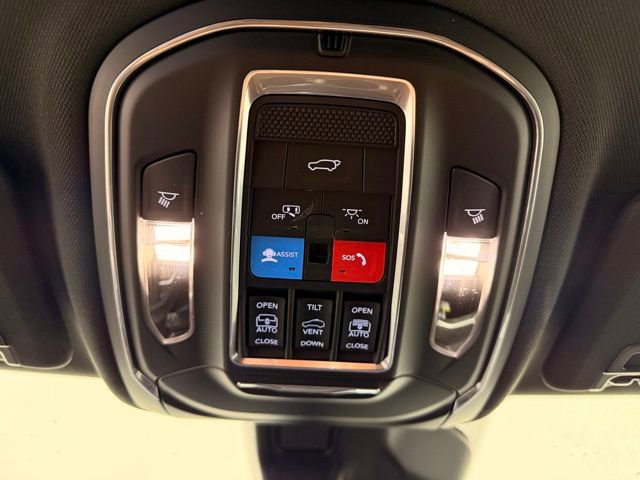 New 2026 Jeep Grand Cherokee Limited image 30