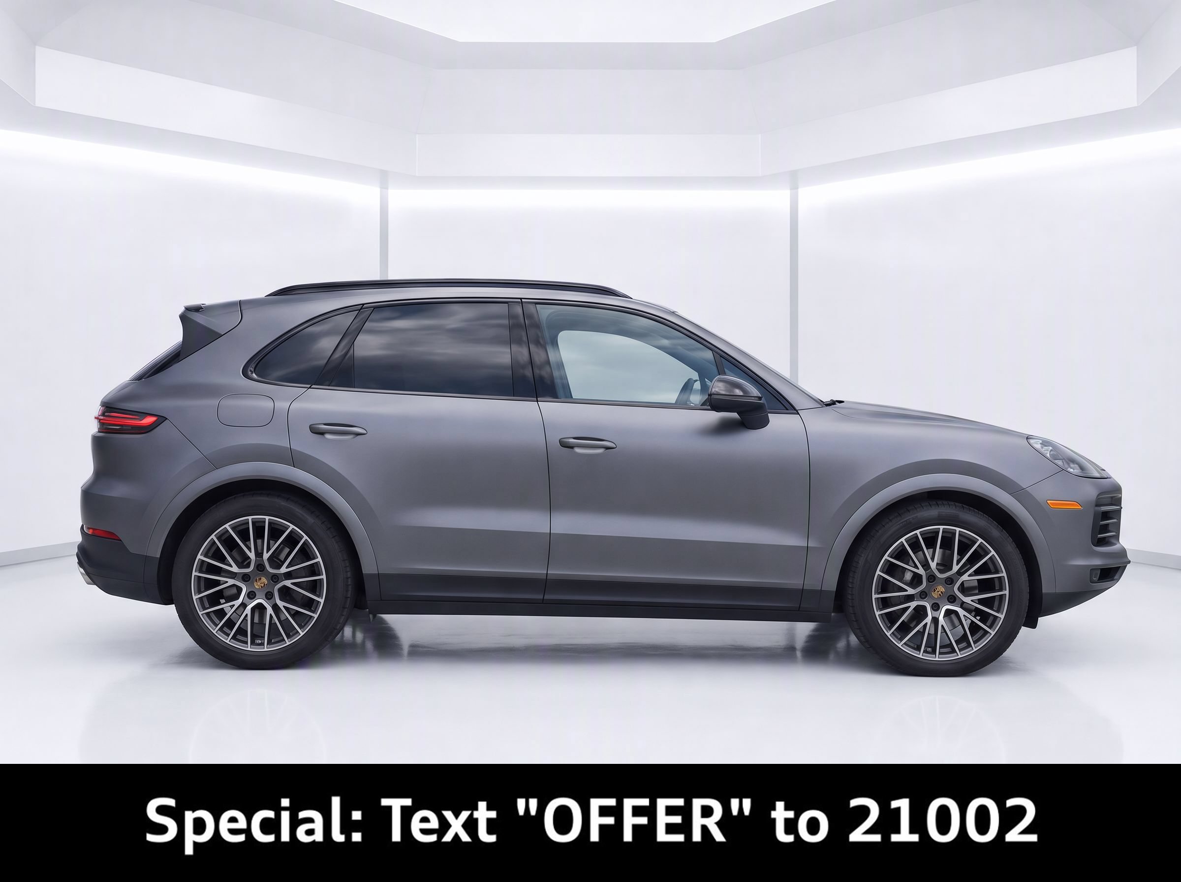Used 2020 Porsche Cayenne S AWD/4WD image 8