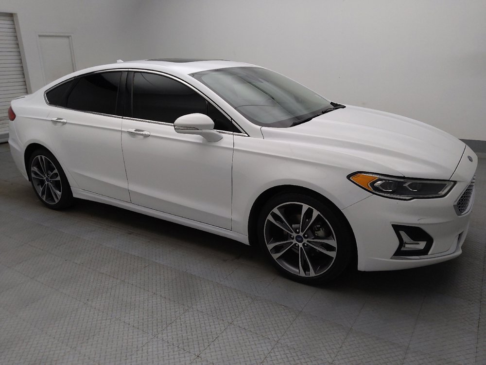 Used 2019 Ford Fusion Titanium AWD/4WD image 11