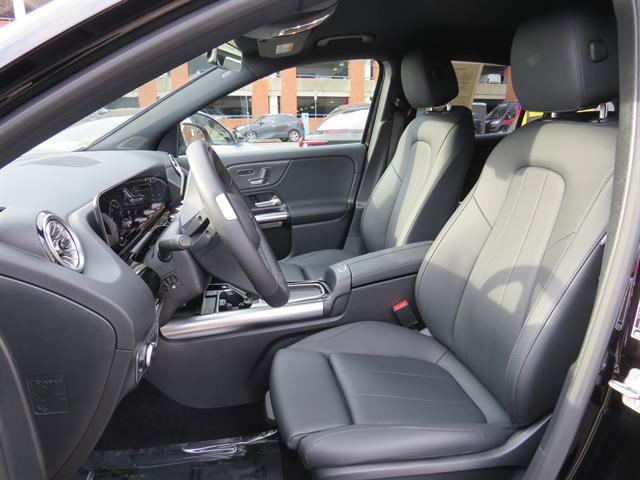 Used 2025 Mercedes-Benz GLA 250 4MATIC image 18