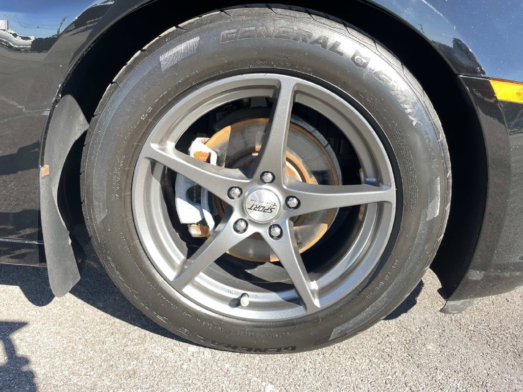 Used 2015 Chevrolet Camaro LS RWD image 32