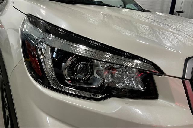 Used 2020 Subaru Forester Premium image 28