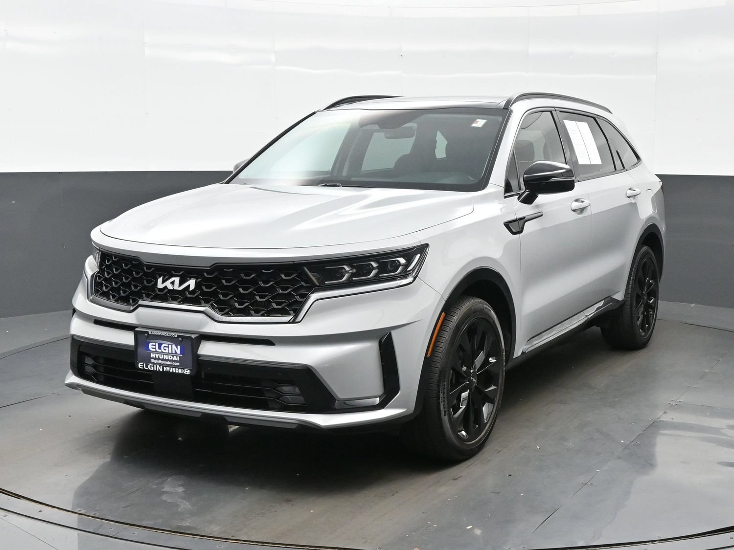 Used 2023 Kia Sorento SX FWD image 1