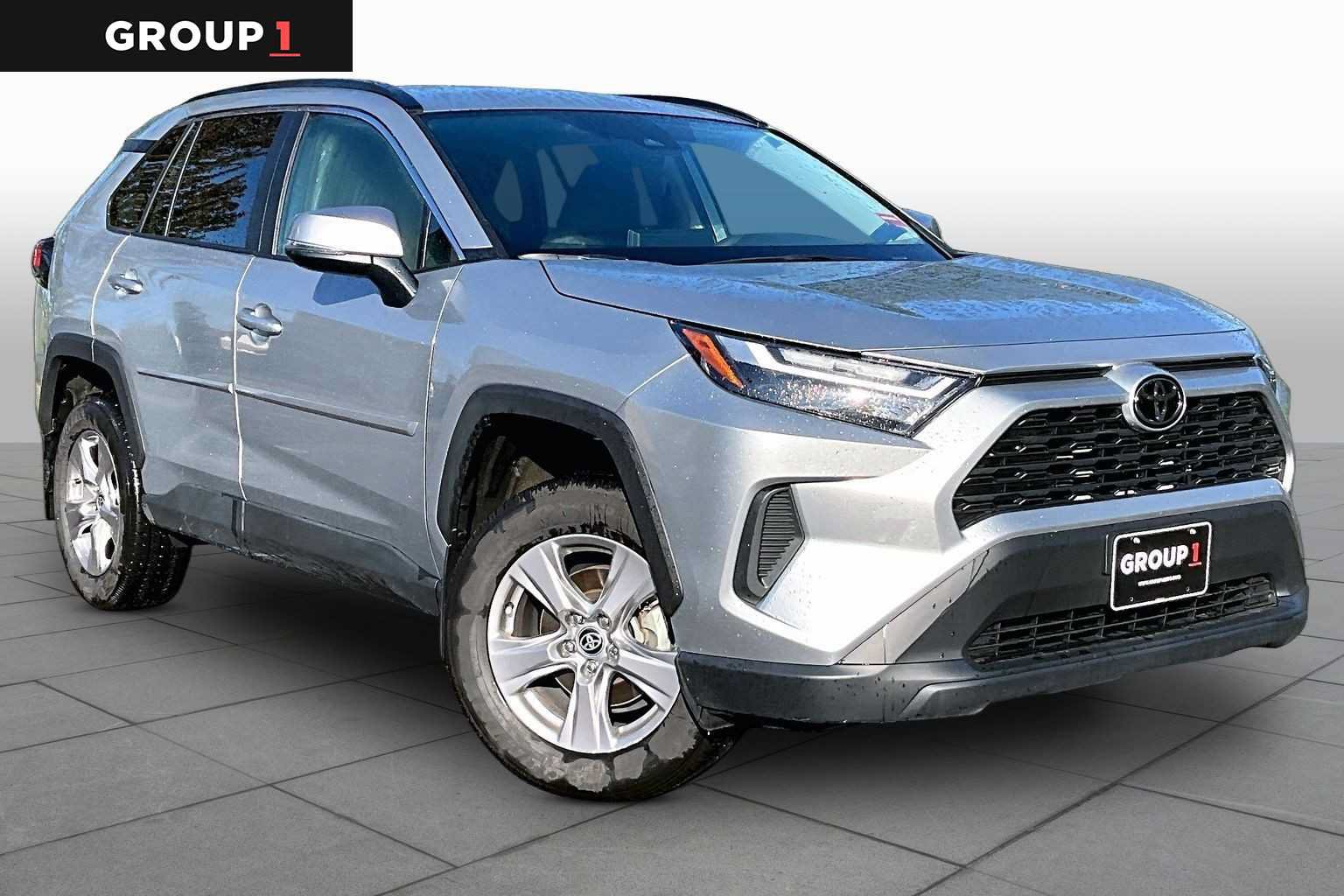 Certified 2025 Toyota RAV4 XLE w/ Weather Package AWD/4WD image 4