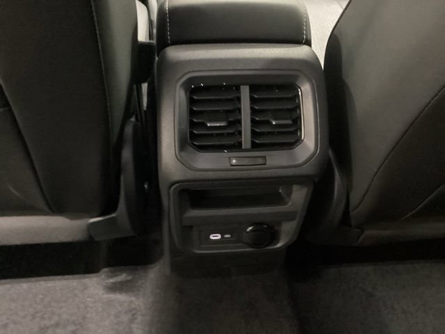 Certified 2023 Volkswagen Tiguan SE FWD image 13