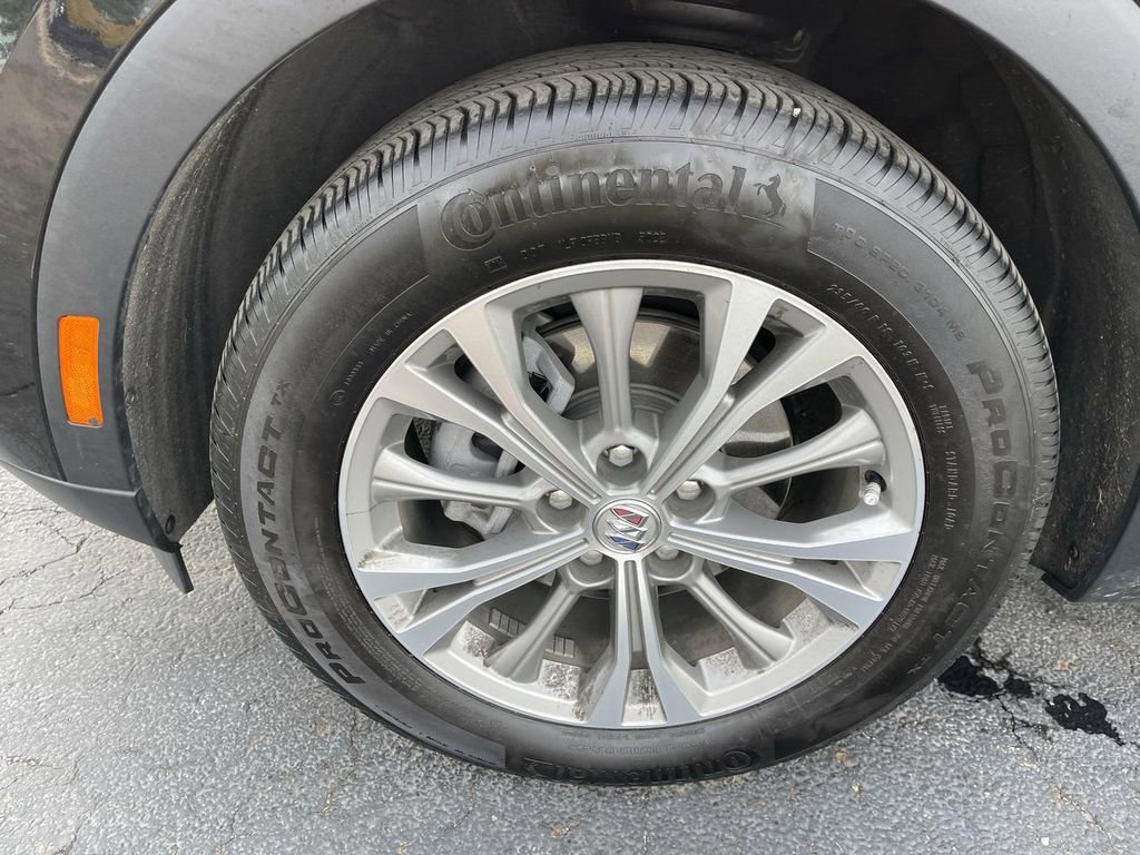 Used 2023 Buick Envision Preferred AWD/4WD image 2