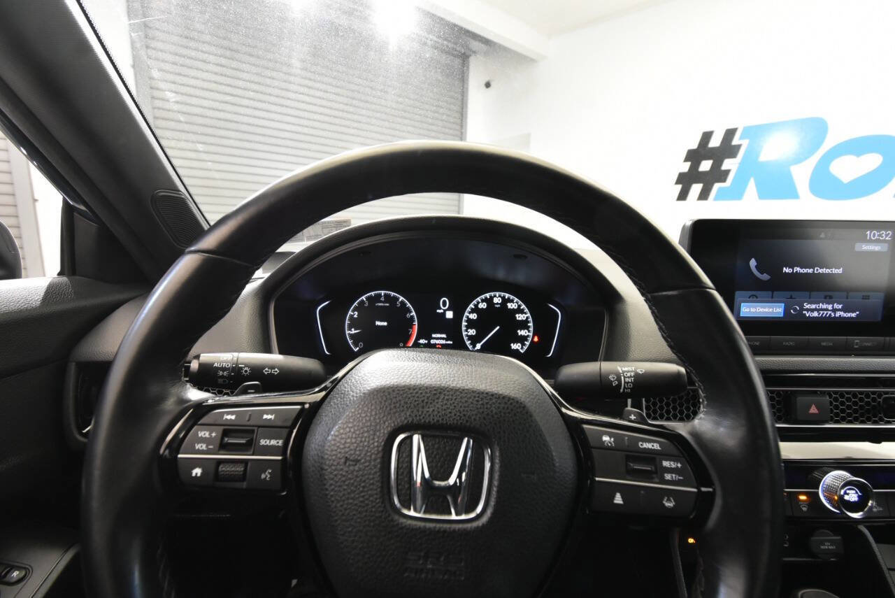 Used 2025 Honda Civic Sport image 25