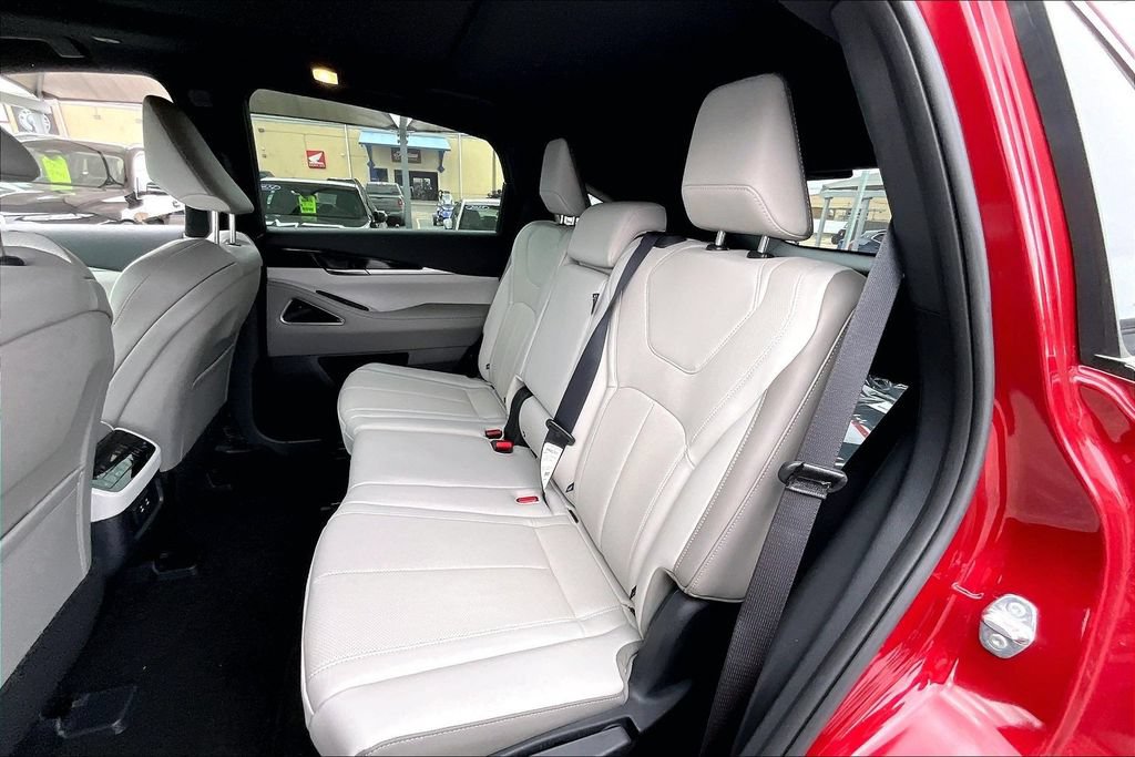 New 2027 INFINITI QX65 Sport AWD/4WD image 14