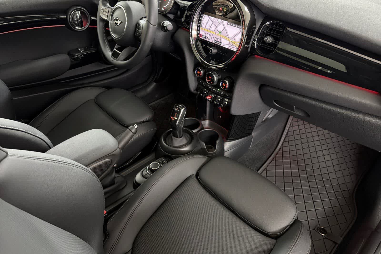 Used 2024 MINI Cooper S FWD image 16