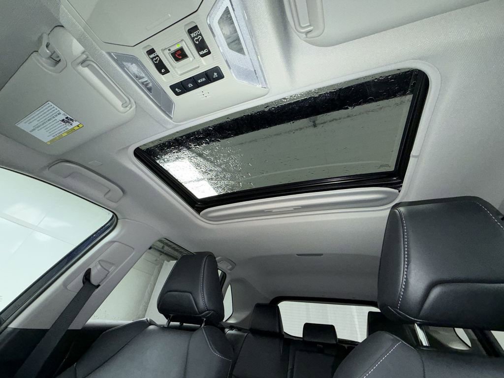 Certified 2023 Toyota RAV4 XLE Premium image 23