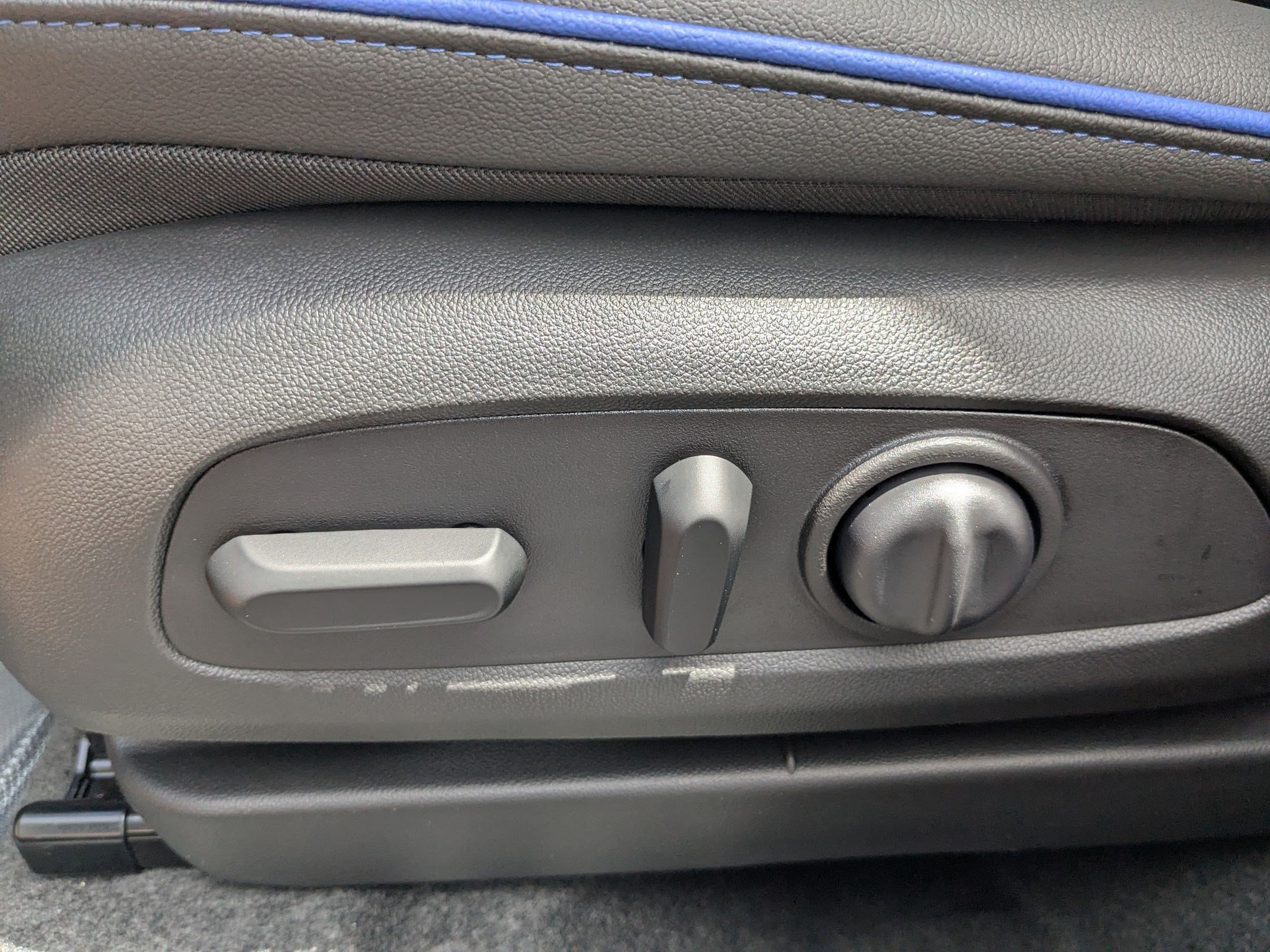 New 2026 Buick Envista Sport Touring w/ Convenience I Package FWD image 24