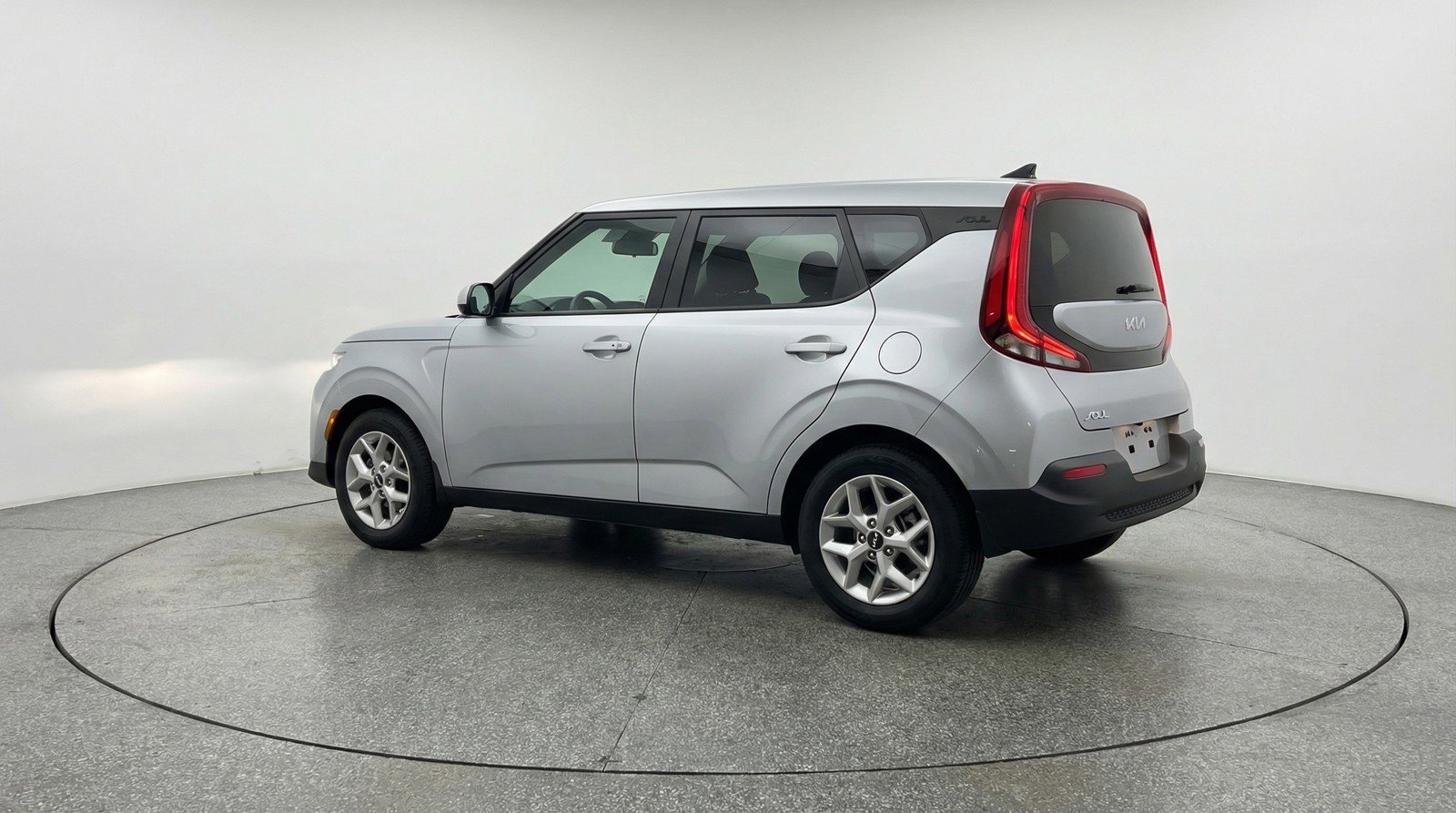 Used 2025 Kia Soul LX w/ LX Technology Package image 6