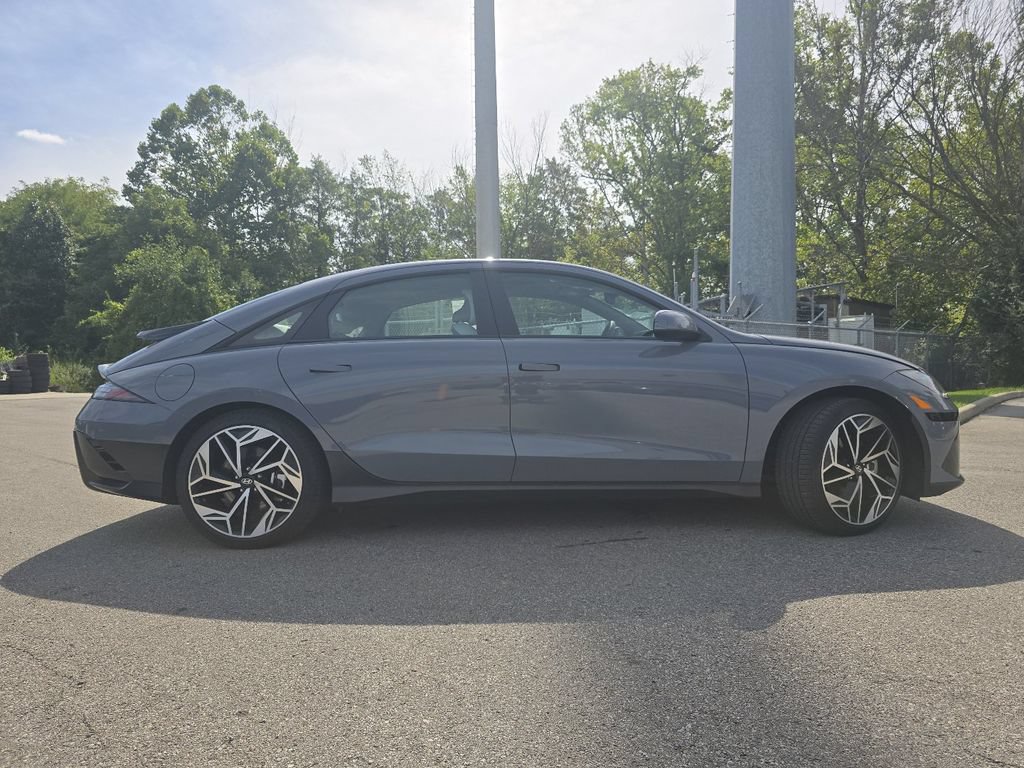 Used 2023 Hyundai Ioniq 6 SEL w/ Cargo Package AWD/4WD image 17