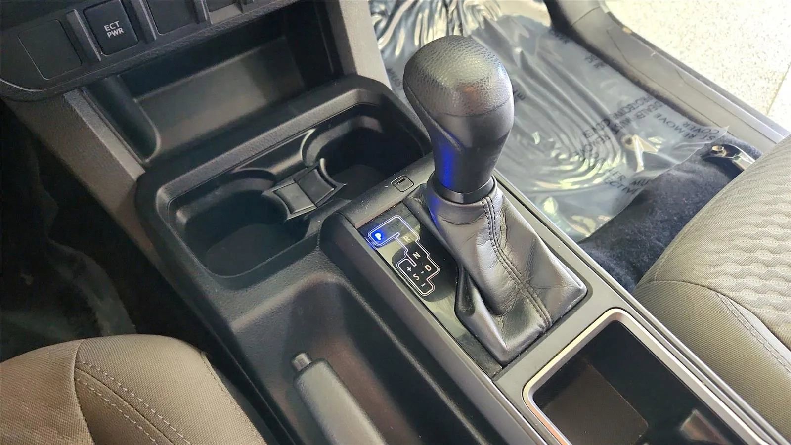 Used 2023 Toyota Tacoma SR AWD/4WD image 24