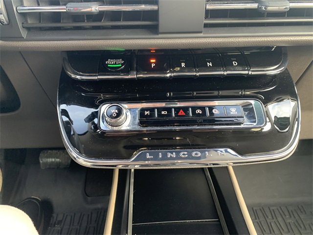 Used 2024 Lincoln Corsair AWD image 18