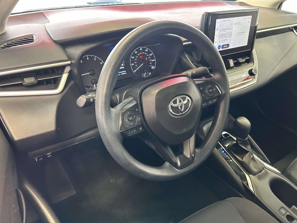 Used 2024 Toyota Corolla LE FWD image 13