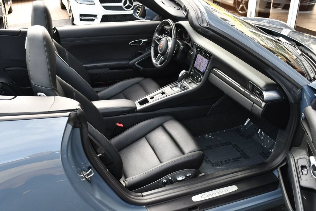 Used 2017 Porsche 911 Carrera image 59