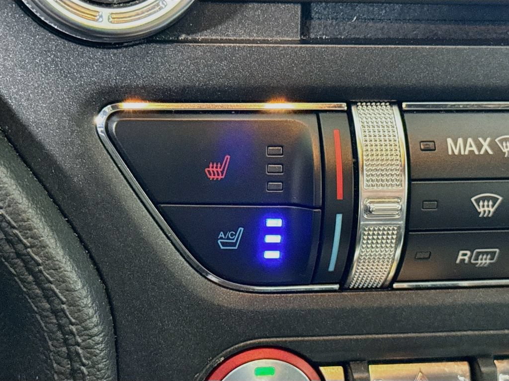 Used 2018 Ford Mustang GT Premium w/ Equipment Group 401A RWD image 11
