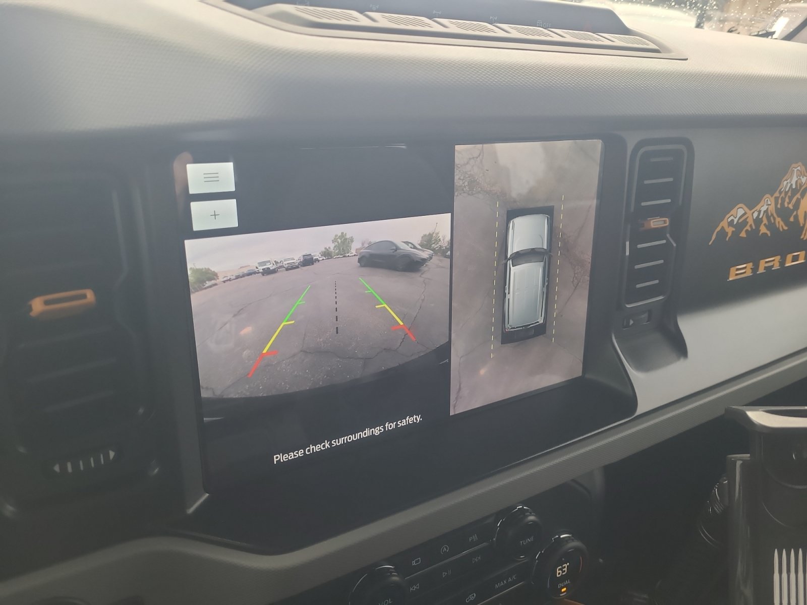 Certified 2023 Ford Bronco Badlands w/ Sasquatch Package AWD/4WD image 28