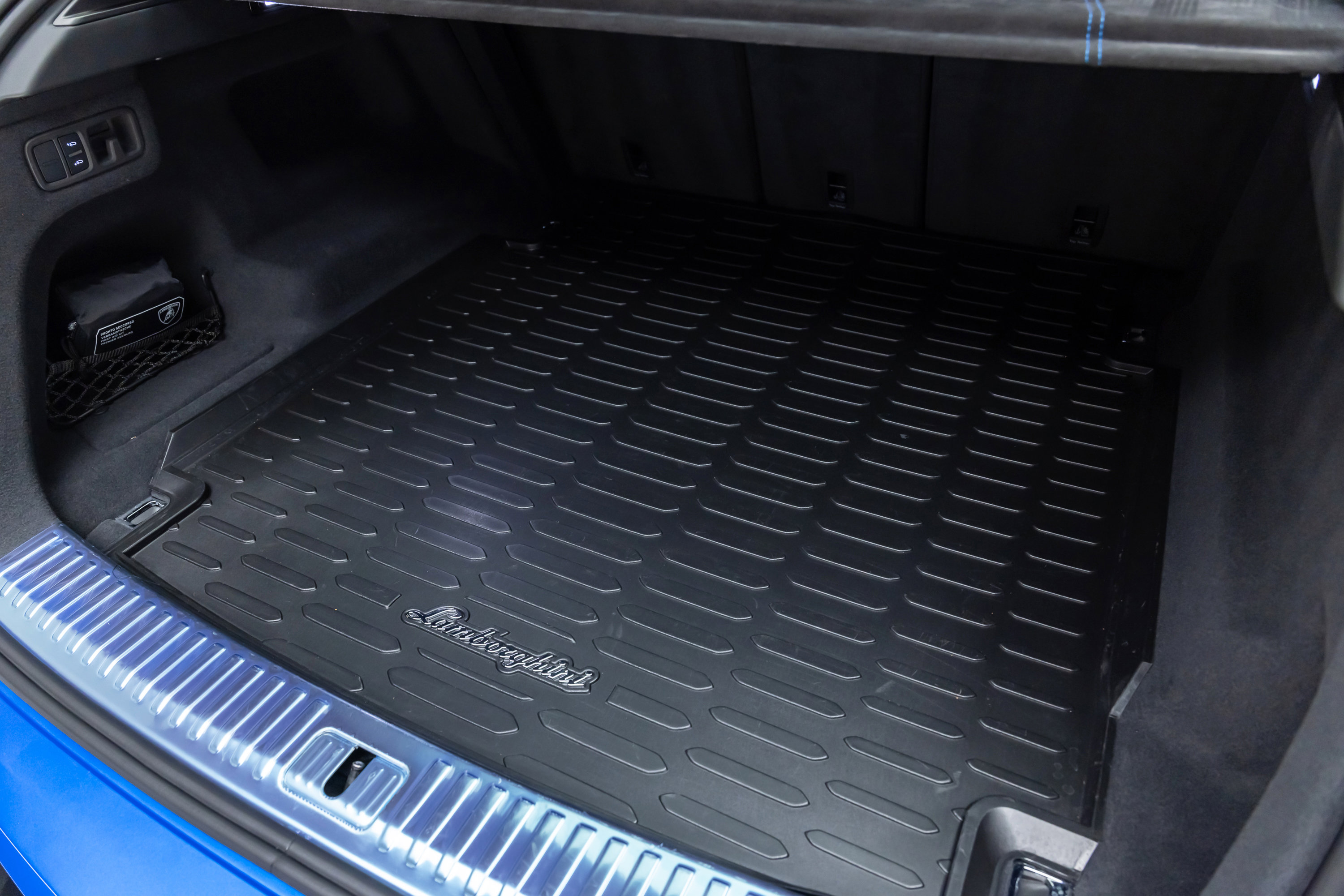 Used 2019 Lamborghini Urus image 80