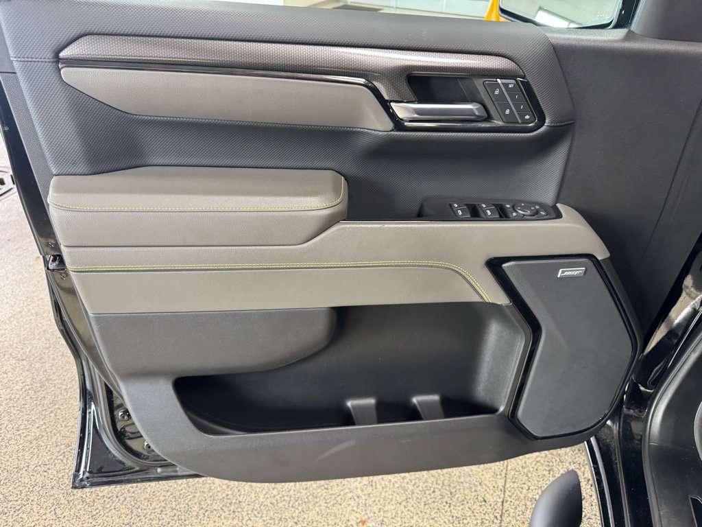 Used 2024 Chevrolet Silverado 1500 ZR2 w/ Technology Package image 16