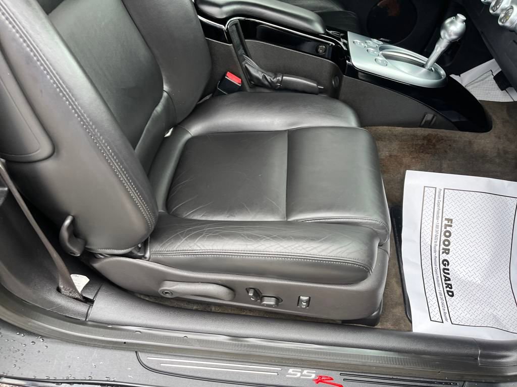 Used 2003 Chevrolet SSR w/ Preferred Equipment Group image 23