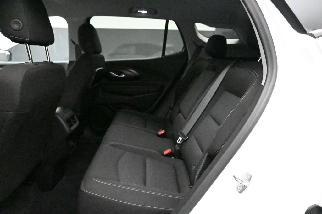 Used 2024 GMC Terrain SLE AWD/4WD image 18
