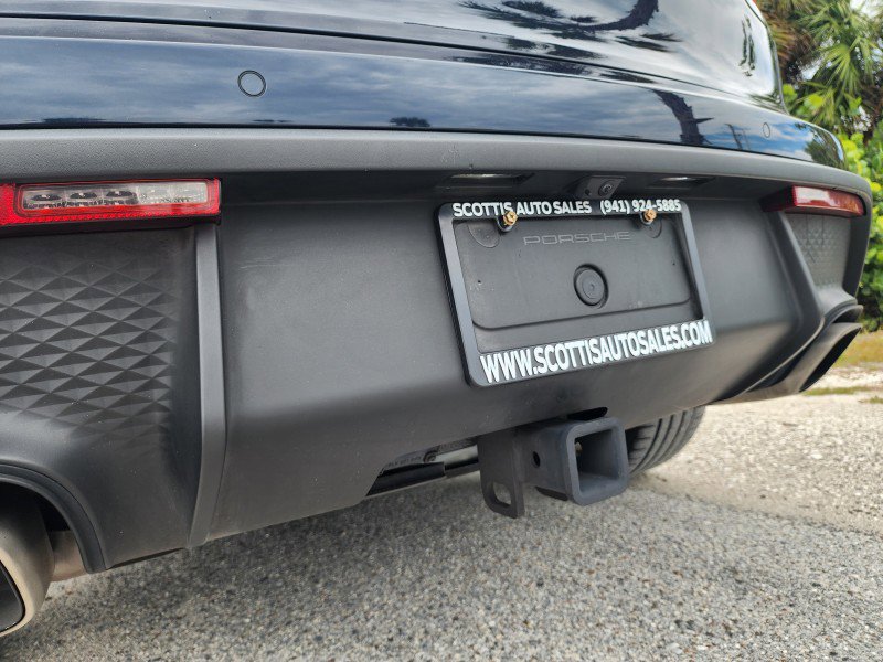 Used 2023 Porsche Macan image 34