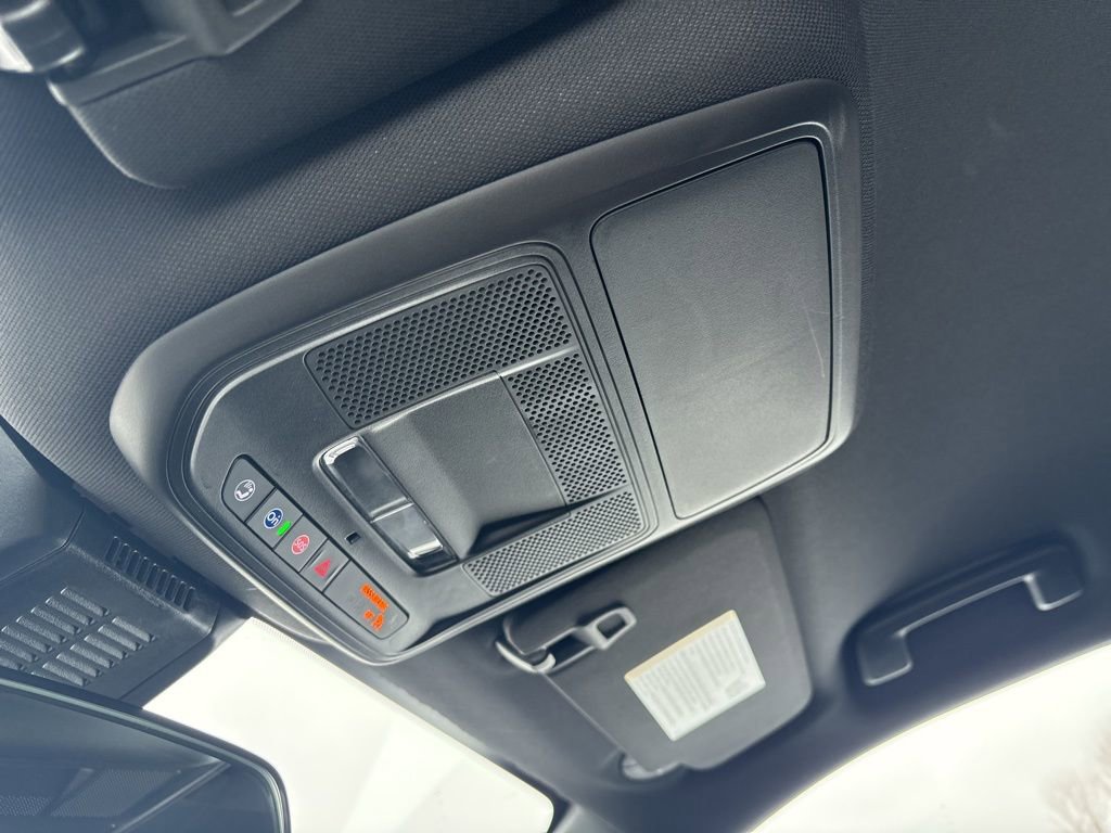 Used 2026 Chevrolet Equinox LT image 16