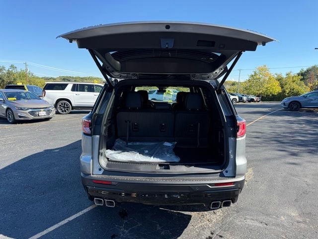 New 2026 GMC Acadia AT4 w/ LPO, Floor Liner Package image 19