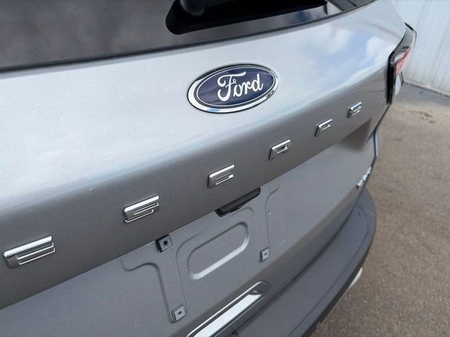 Used 2022 Ford Escape SEL AWD/4WD image 48
