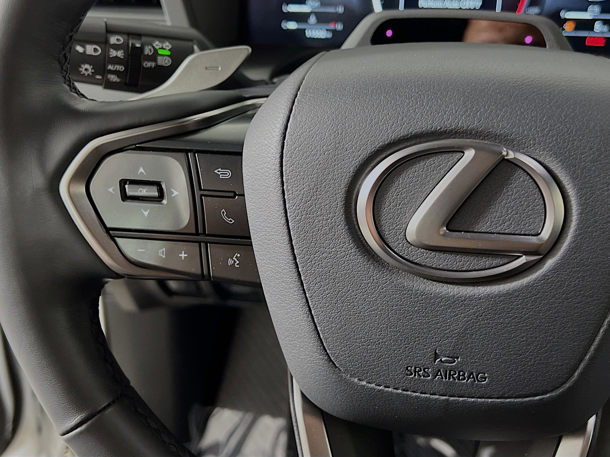 Used 2025 Lexus GX 550 image 19
