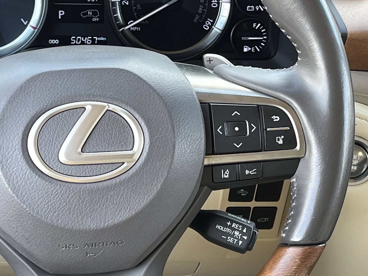 Used 2019 Lexus LX 570 4WD w/ Luxury Package image 14