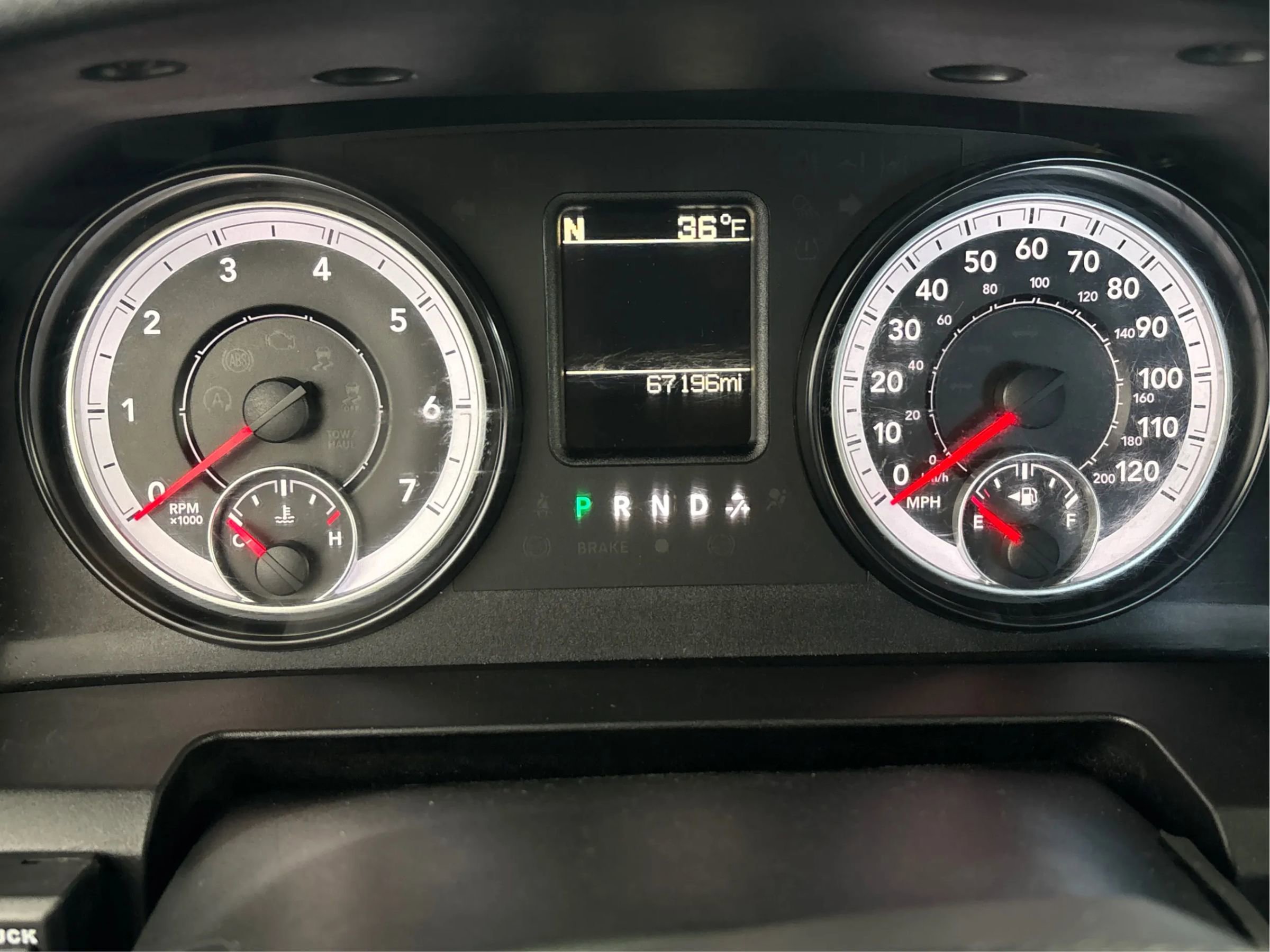 Used 2015 RAM 2500 SLT w/ Popular Equipment Group AWD/4WD image 20