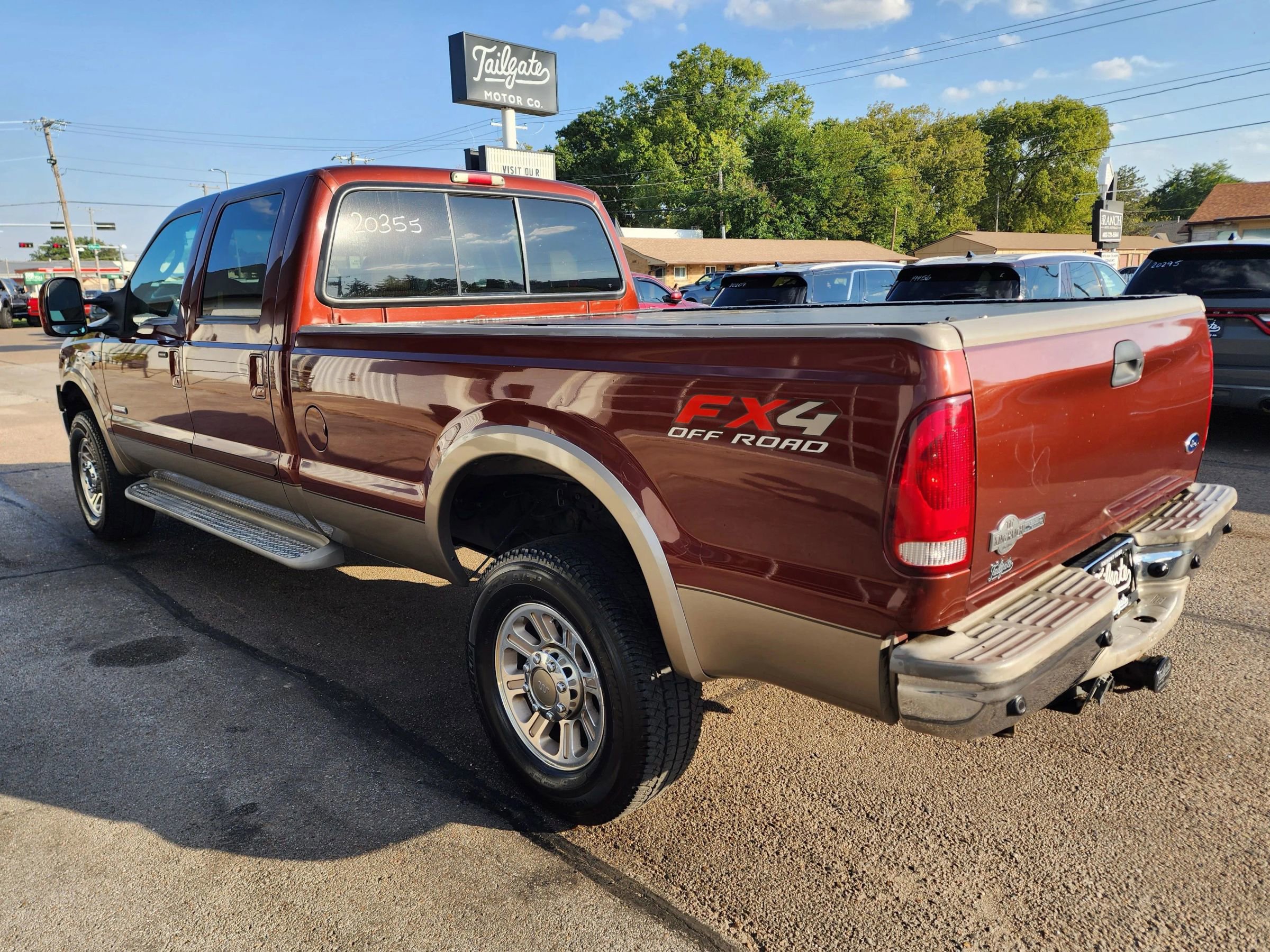 Used 2005 Ford F350 King Ranch image 5