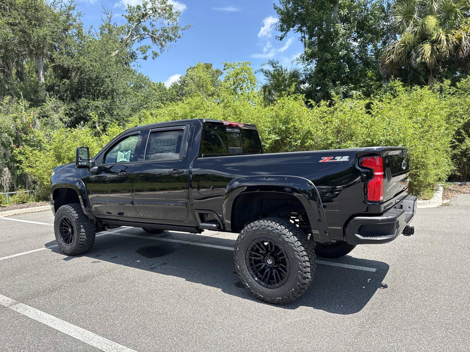 New 2026 Chevrolet Silverado 2500 LTZ w/ LTZ Plus Package AWD/4WD image 6