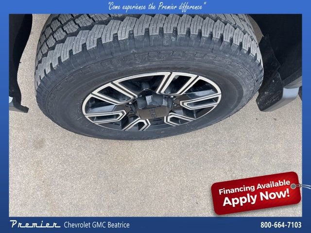 Used 2020 GMC Sierra 2500 AT4 w/ AT4 Premium Package image 11