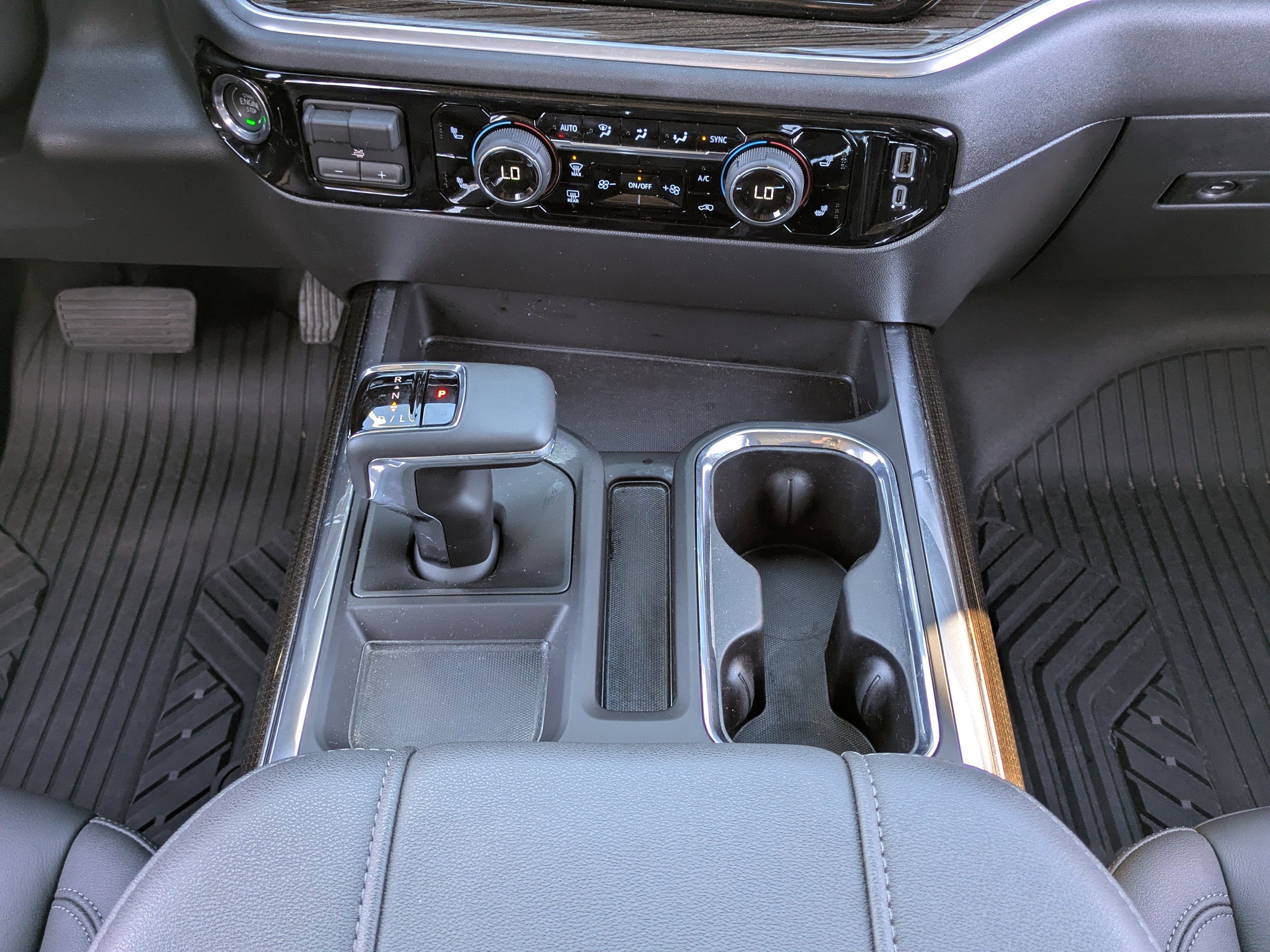 Used 2025 Chevrolet Silverado 1500 LT Trail Boss w/ Convenience Package II image 19